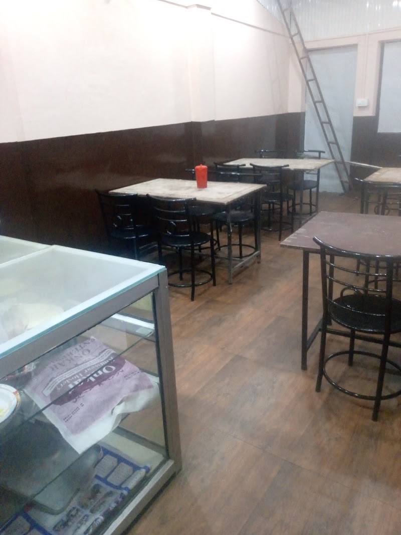 SHIV SHERE PUNJAB DHABA - SHIV SHERE PUNJAB DHABA, GXX2+C8F, Pukhri, Banikhet, Kasba Banikhet A, Himachal Pradesh 176303, India