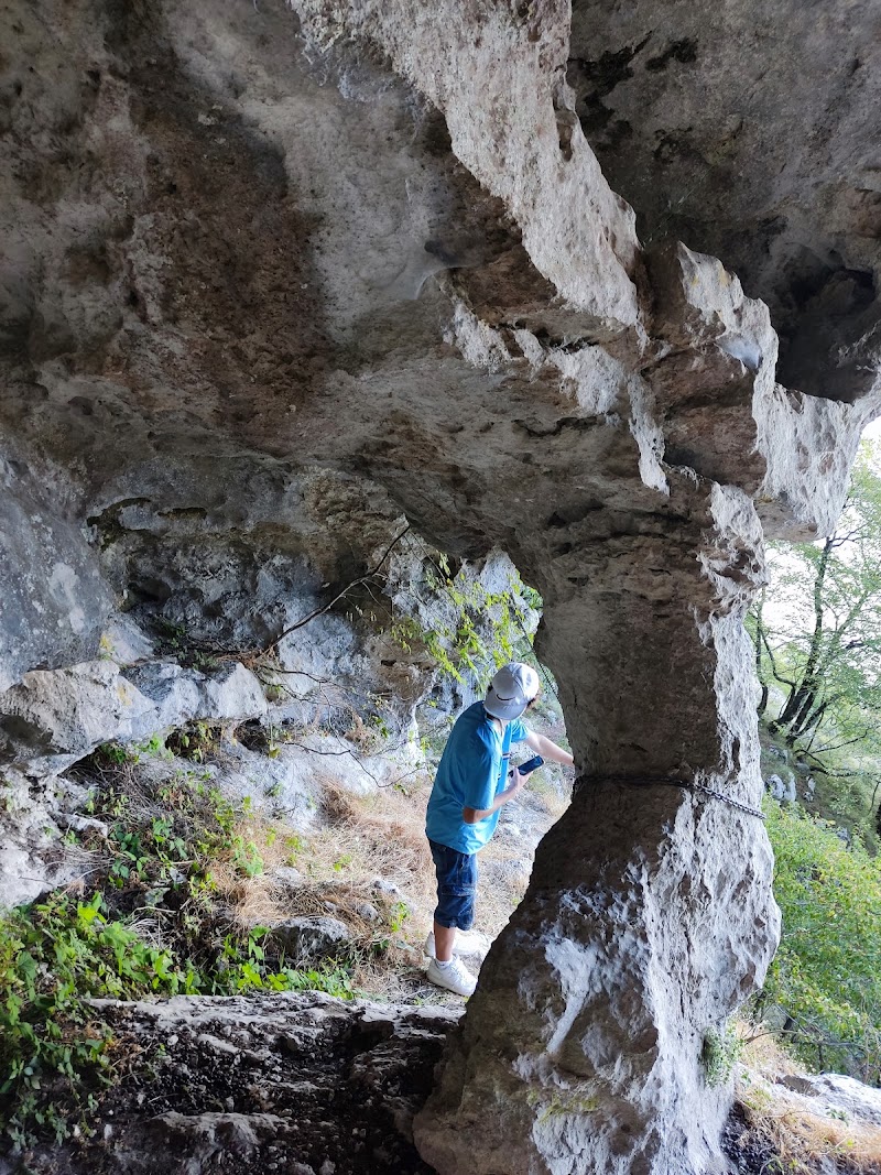 Grotta di San Catello - Monte Faito - Grotta di San Catello - Monte Faito 80050 Pimonte NA, Italy