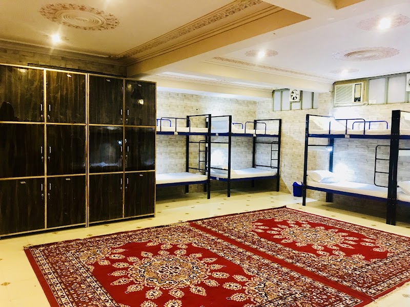 Hotel Classic Inn Jaipur - Hotel Classic Inn Jaipur Plot No 96, Kabir Marg, near Railway Station, Barodia Scheme, Bani Park, Jaipur, Rajasthan 302006, India