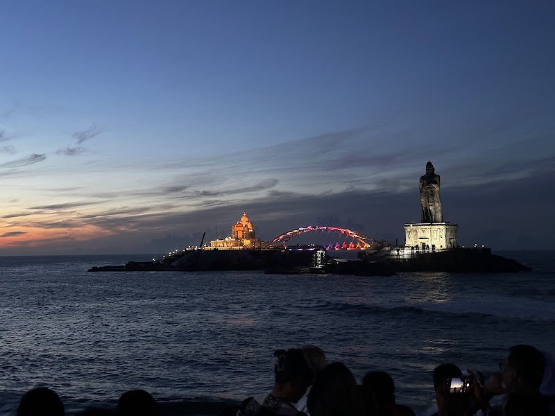 Kanyakumari beach - Kanyakumari beach, Vavaturai Beach Rd, Kanniyakumari, Tamil Nadu 629702, India