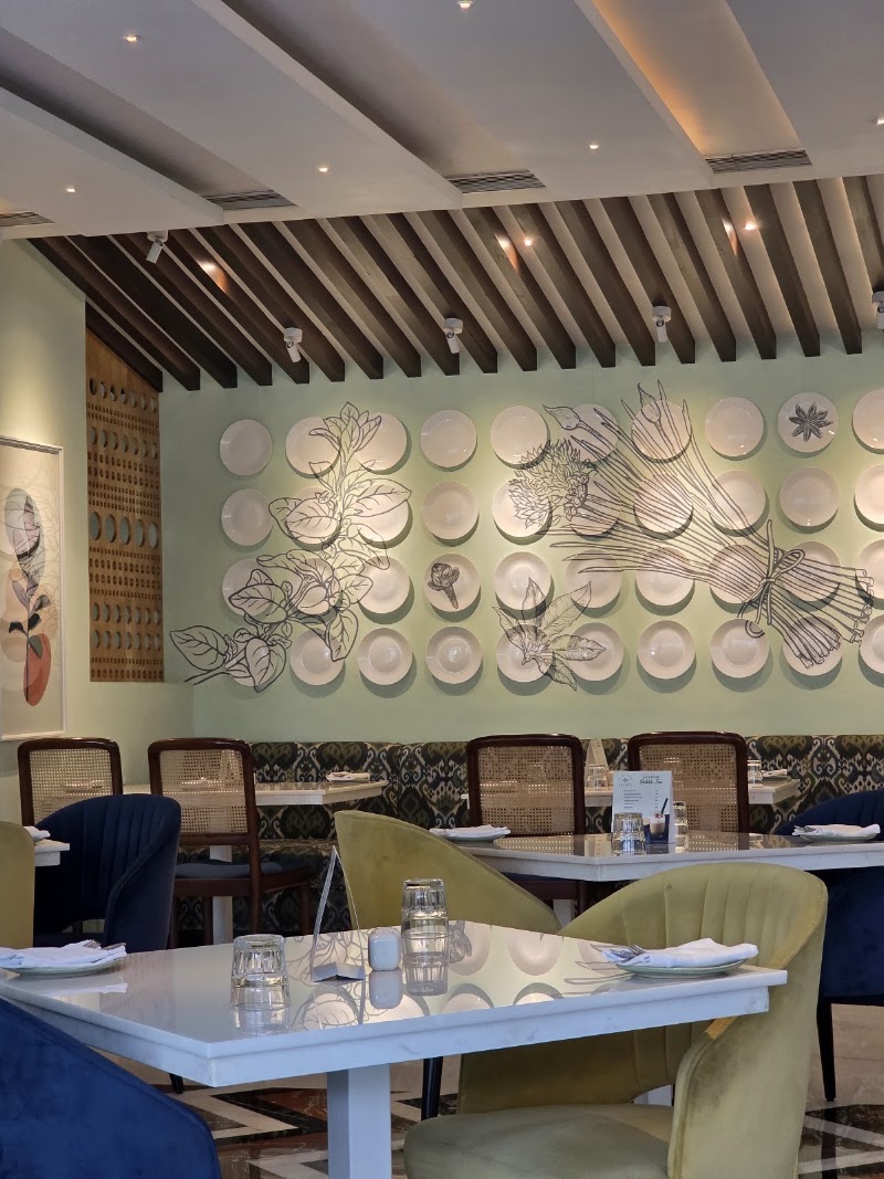 Chives all-day-diner - Chives all-day-diner 312, Bharathiyar Rd, Siddhapudur, Coimbatore, Tamil Nadu 641044, India