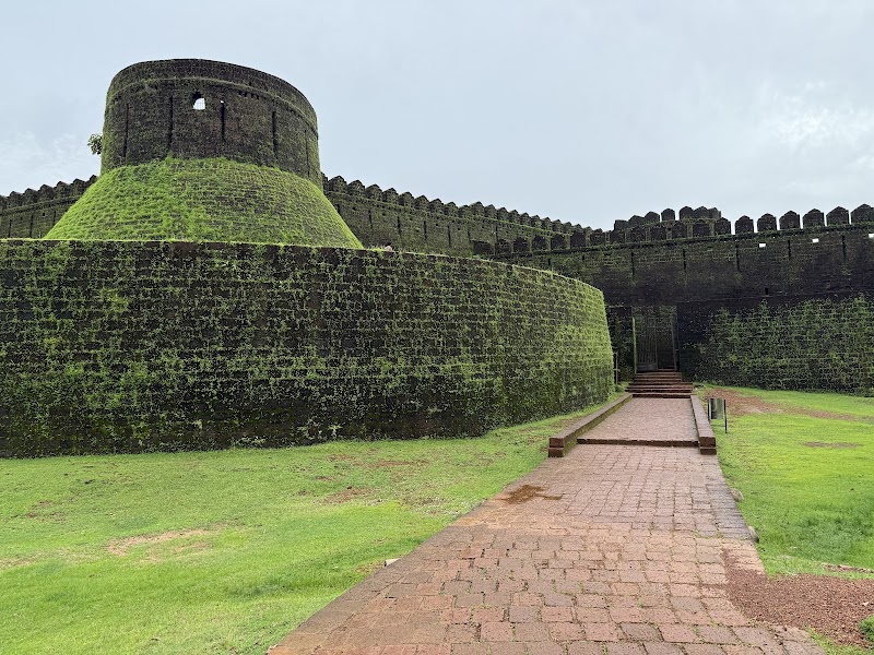 Mirjan Fort - Mirjan Fort FCQ9+P2P, Mirjan Fort Road, talluk, Mirjan, Chatrakurve, Karnataka 581440, India