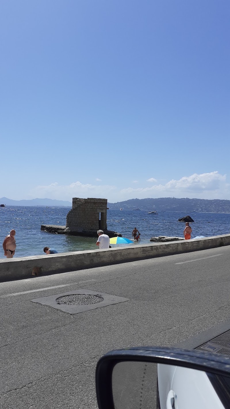 Petit port la Valette Cap d'Antibes - Petit port la Valette Cap d'Antibes, Plage des Ondes, 957 Bd Maréchal Juin, 06160 Antibes, France
