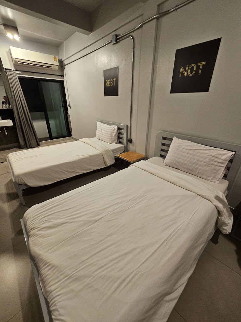 S1 Hostel - S1 Hostel 35/1 Soi Ngamdoplee, Rama 4 Road, Thungmahamek Khwaeng Thung Maha Mek, Khet Sathon, Krung Thep Maha Nakhon 10120, Thailand