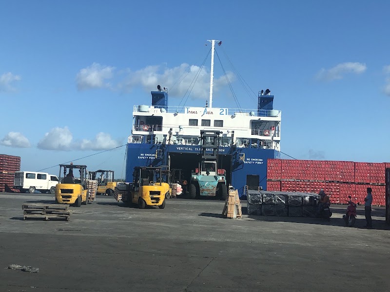 Cebu Port Authority (PMO - CIP One-Stop Shop) - Cebu Port Authority (PMO - CIP One-Stop Shop), 8W5C+7GG, Cebu City, 6000 Cebu, Philippines