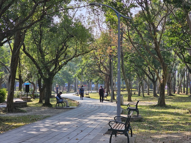 Daan Park - Daan Park No. 1號, Section 2, Xinsheng S Rd, Longmen Village, Da’an District, Taipei City, Taiwan 106