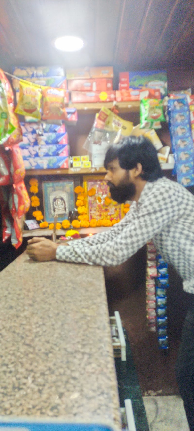 Amardeep veg. Restaurant - Amardeep veg. Restaurant JPCC+J2P, Sukher Rd, Shyam Nagar, Chitrakoot Nagar, Bhuwana, Rajasthan 313001, India