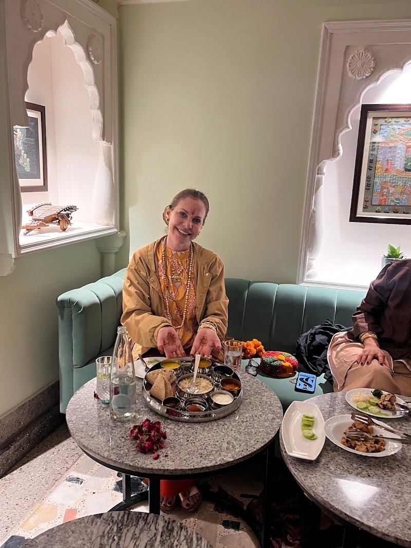 House Of Amer - House Of Amer Karan singh Nathawat ki haveli, 1, Narsingh Colony Rd, near Jagatshrimoni Temple, Devisinghpura, Amer, Jaipur, Rajasthan 302028, India