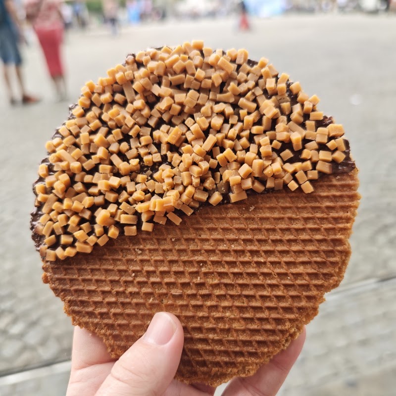 Melly's StroopWafels - Melly's StroopWafels Nieuwezijds Voorburgwal 141, 1012 RJ Amsterdam, Netherlands