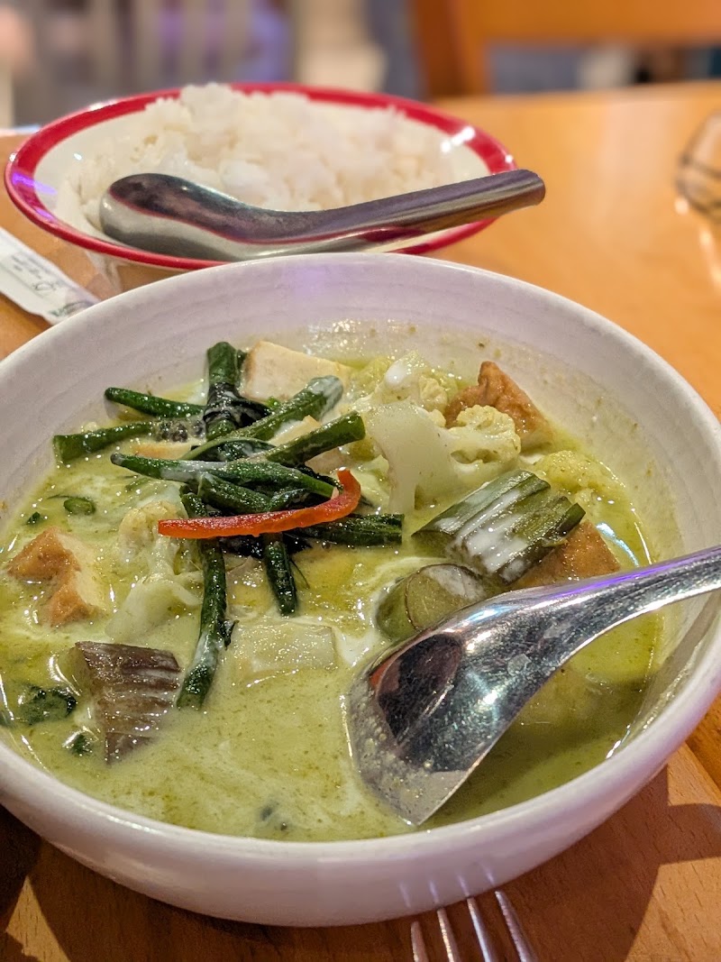 SingSing Thai Street Food - SingSing Thai Street Food, 1030 Smith St Ste 6, Honolulu, HI 96817, USA