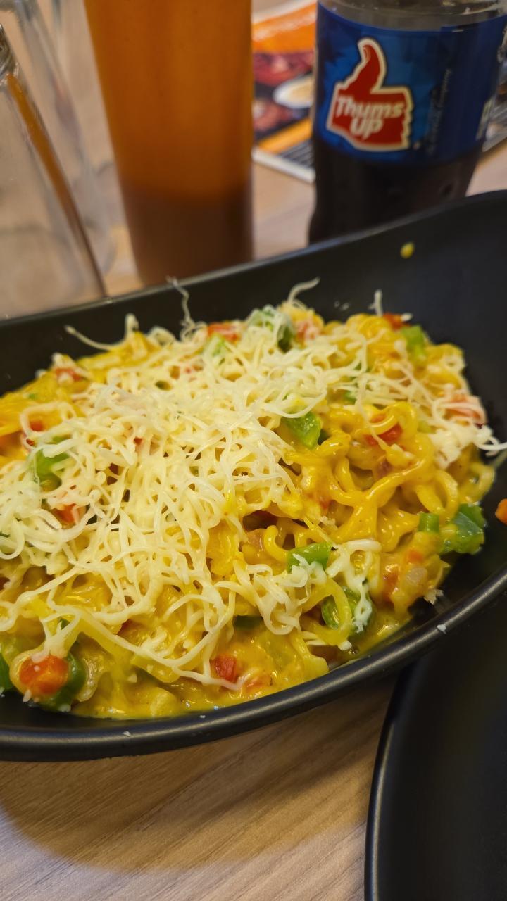 HC the cafe - HC the cafe, Shreeram infinite complex, BTI Rd, near Electricity Board office, Mahasamund, Machewa, Chhattisgarh 493445, India
