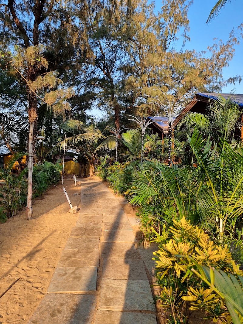 Calangute Beach Resort - Calangute Beach Resort, Calangute Beach Rd, Umta Vaddo, Calangute, Goa 403516, India