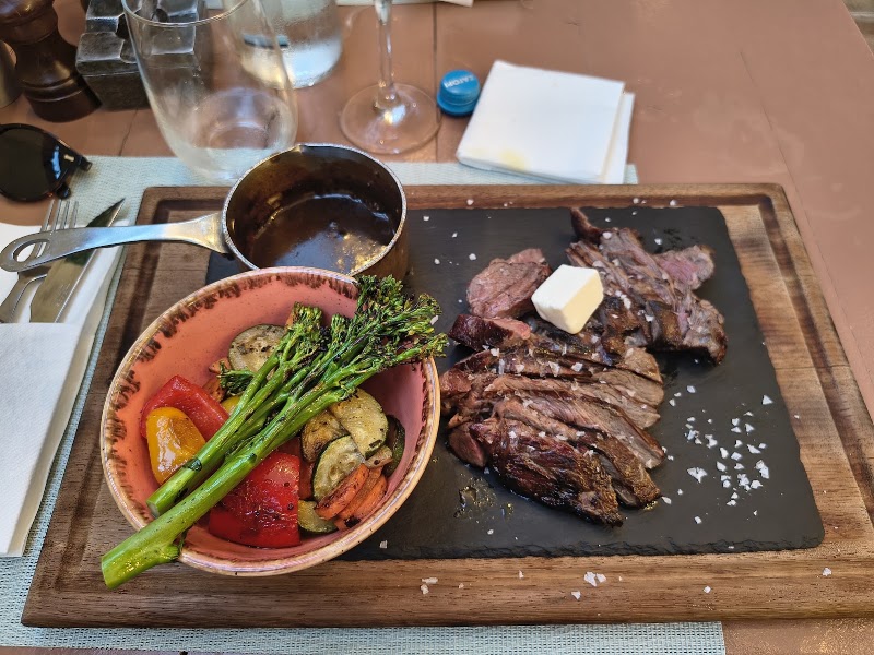 Elia Backyard Restaurant - Elia Backyard Restaurant Vasileos Pavlou Square 11, Larnaka 6023, Cyprus