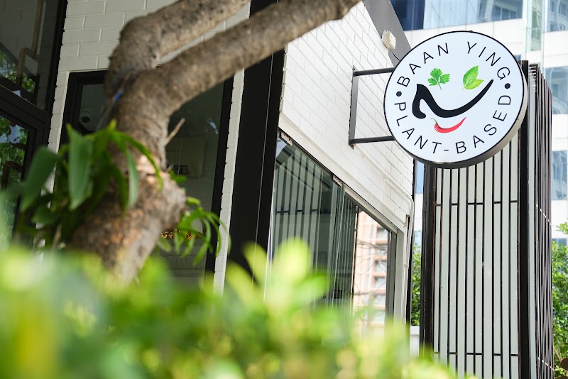Baan Ying Plant-Based - Thai Vegan All Day Dining & Wine Bar - Baan Ying Plant-Based - Thai Vegan All Day Dining & Wine Bar Dusit Suites Hotel Thanon Ratchadamri, Khwaeng Lumphini, Pathum Wan, Krung Thep Maha Nakhon 10330, Thailand
