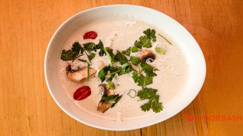 CHARM CITY THAI KITCHEN - CHARM CITY THAI KITCHEN 418 E 30th St Ste 104, Baltimore, MD 21218, USA