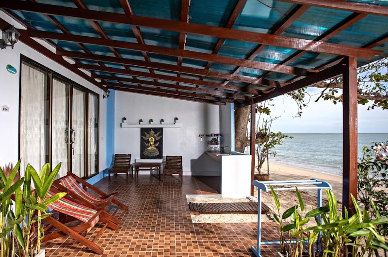 Rungarun Resort - Rungarun Resort, 145 หมู่ 1 Tambon Ban Tai, Amphoe Ko Pha-ngan, Chang Wat Surat Thani 84280, Thailand