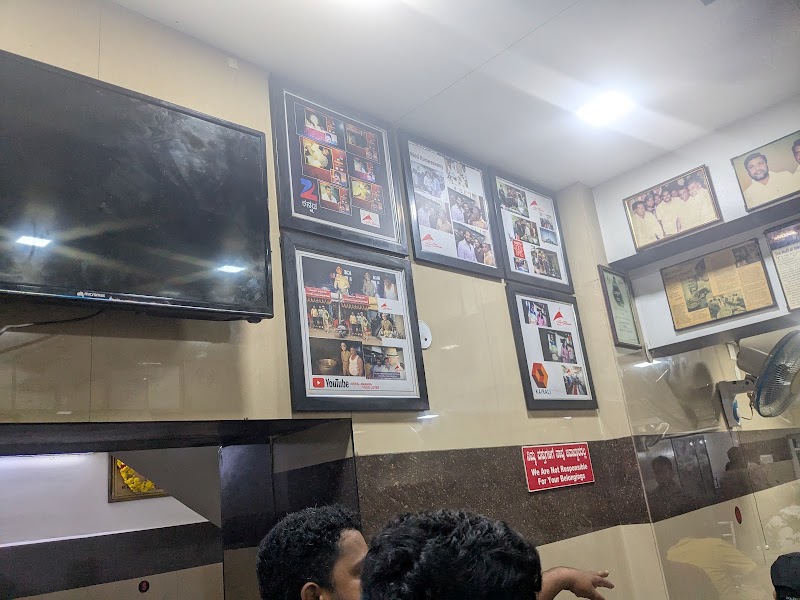 Hotel Hanumanthu original since 1930