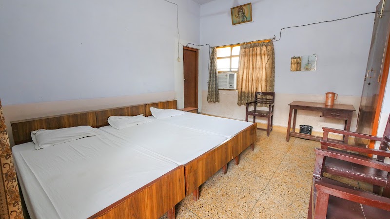 Jaipuria Smriti Bhawan, Chitrakoot - Jaipuria Smriti Bhawan, Chitrakoot, Ram Ghat Rd, Tirthrajpuri, Sitapur, Chitrakoot, Sitapur Mafi, Uttar Pradesh 210204, India