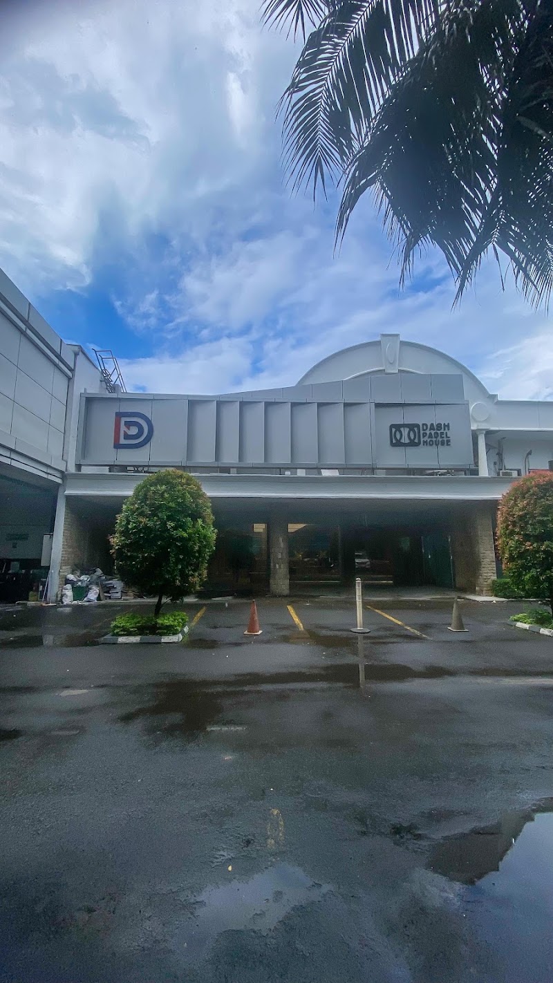 DASH PADEL HOUSE - DASH PADEL HOUSE Mas Raya, Jl. Pilar Mas Utama, RT.7/RW.3, South Kedoya, Kebonjeruk, West Jakarta City, Jakarta 11520, Indonesia