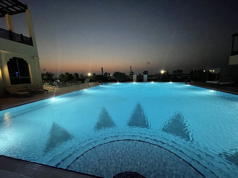 Roda Beach Resort - Roda Beach Resort, 28 Al Nessnass St - Jumeira Third - Dubai - United Arab Emirates