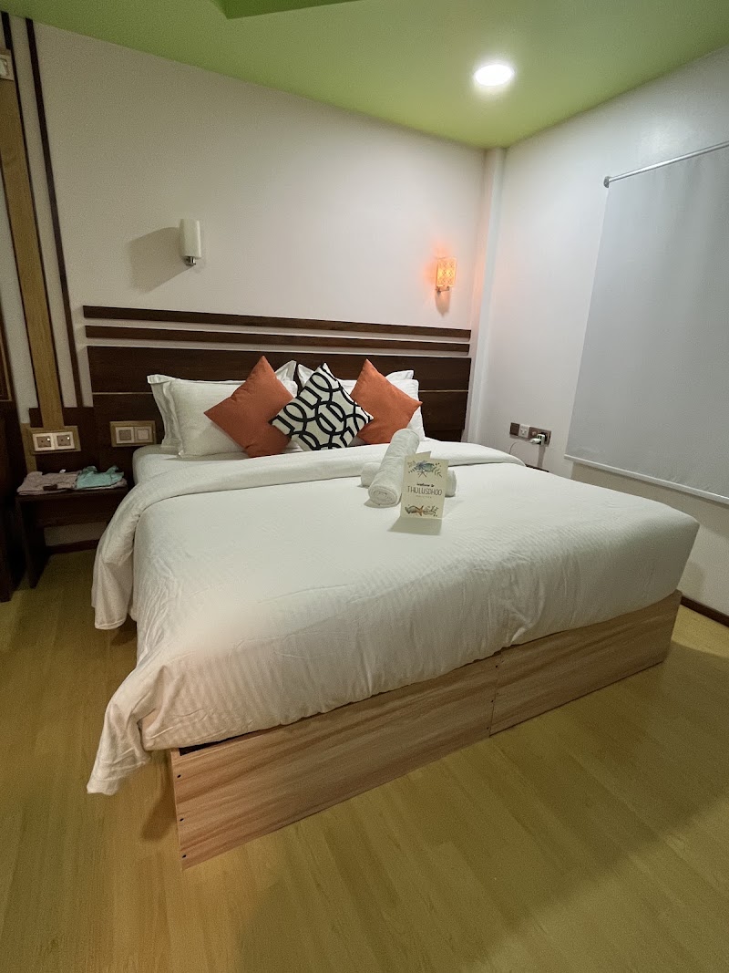 Akiri Surf Grand - Akiri Surf Grand 9MF3+P7M, Bodumagu, Thulusdhoo, Maldives