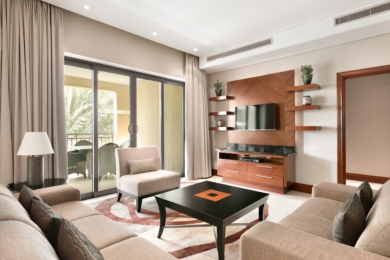 Shangri-La Hotel Apartments Qaryat Al Beri - Shangri-La Hotel Apartments Qaryat Al Beri, Shangri-La Hotel, Qaryat Al Beri - ربدان - ربدان 2 - أبو ظبي - United Arab Emirates