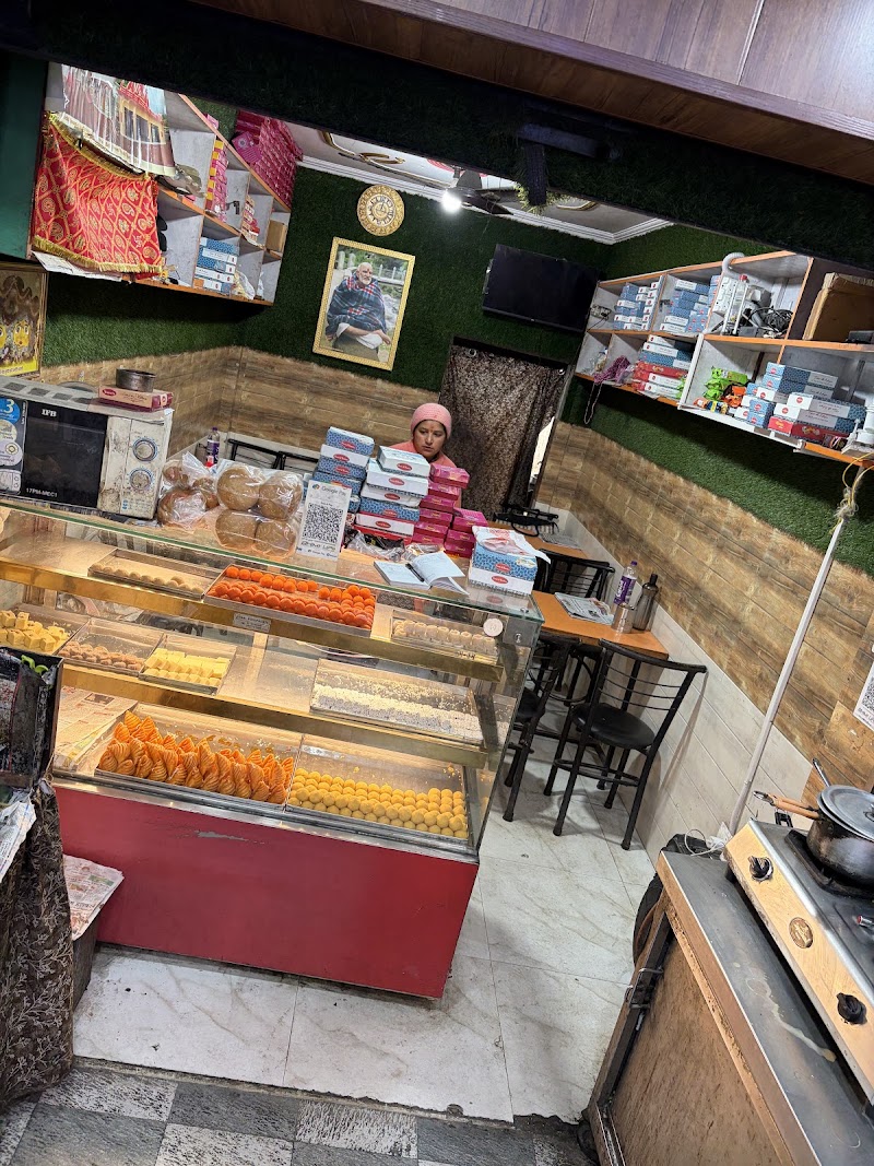 Siddhi Sweets & Restaurant - Siddhi Sweets & Restaurant, Bhowali - Bhimtal Rd, near fruit market, Bhowali, Sukha, Uttarakhand 263132, India