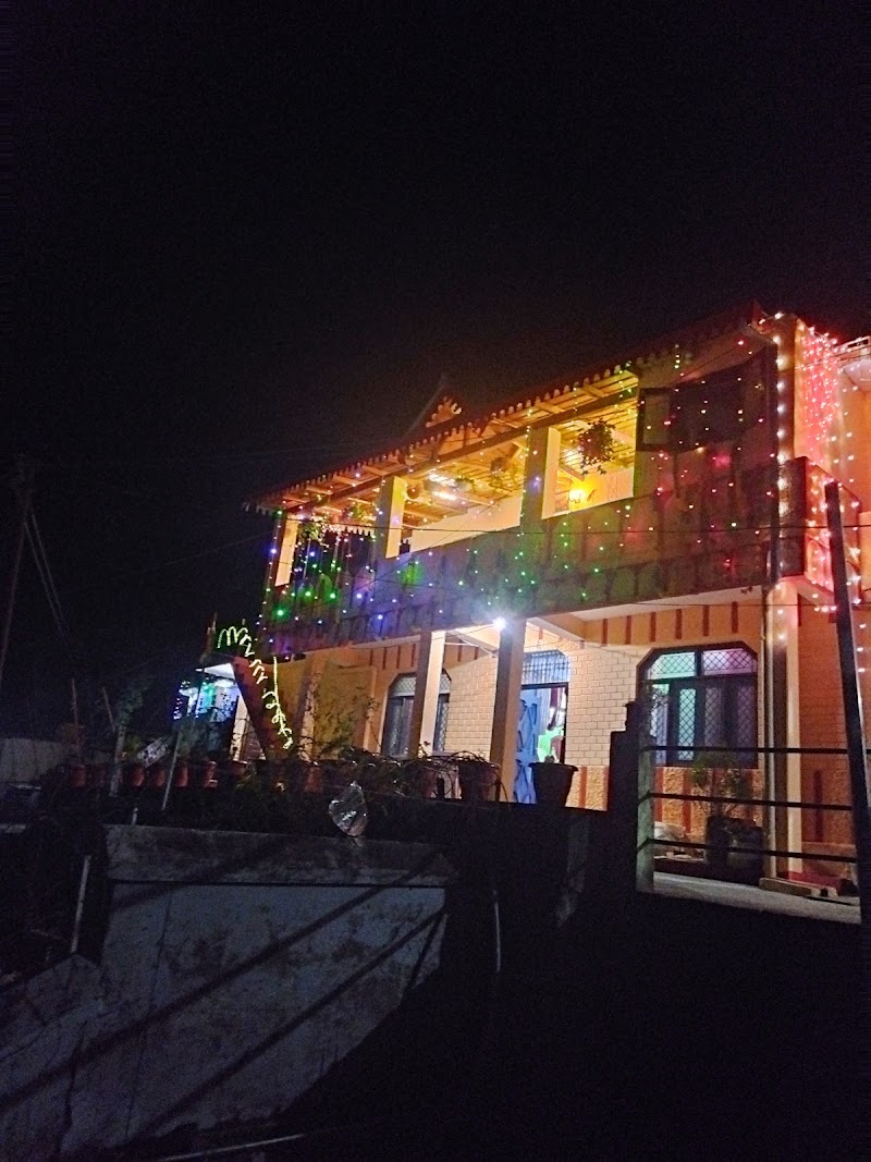 Maa bhagwati home stay kainchi dham - Maa bhagwati home stay kainchi dham Talla, Niglat, Bhowali Range, Uttarakhand 263132, India