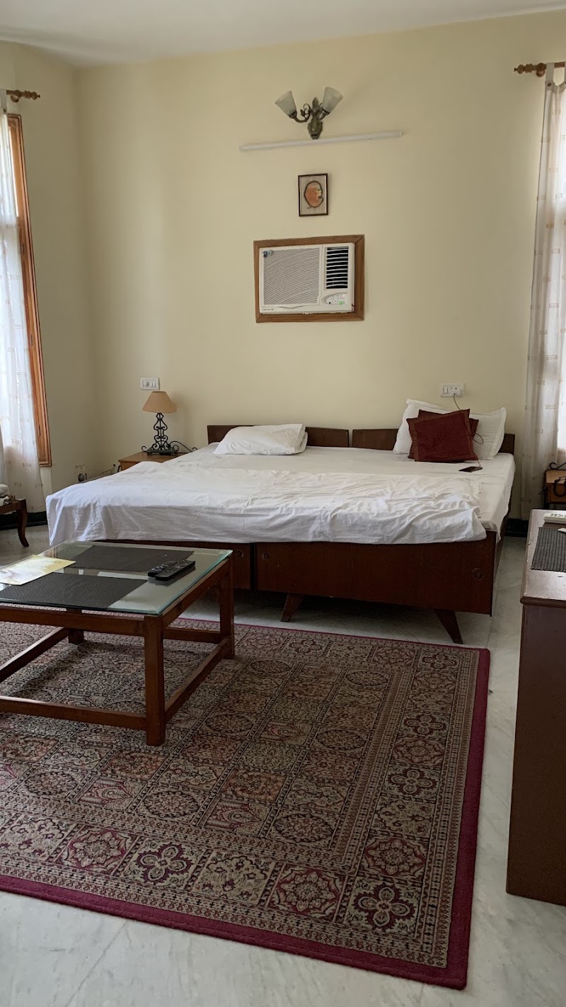 Sandy's Home Stay - Sandy's Home Stay 8 B/B, Gandhi Nagar, Jammu, 180004
