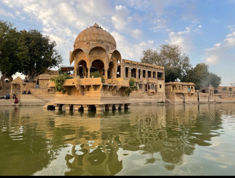 Gadiser Lake Jaisalmer - Gadiser Lake Jaisalmer, Gadisar Lake Rd, Postal Colony, Jaisalmer, Rajasthan 345001, India