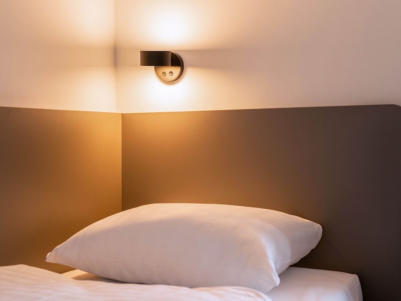 B&B HOTEL München-Olympiapark - B&B HOTEL München-Olympiapark Pelkovenstraße 156, 80992 München, Germany
