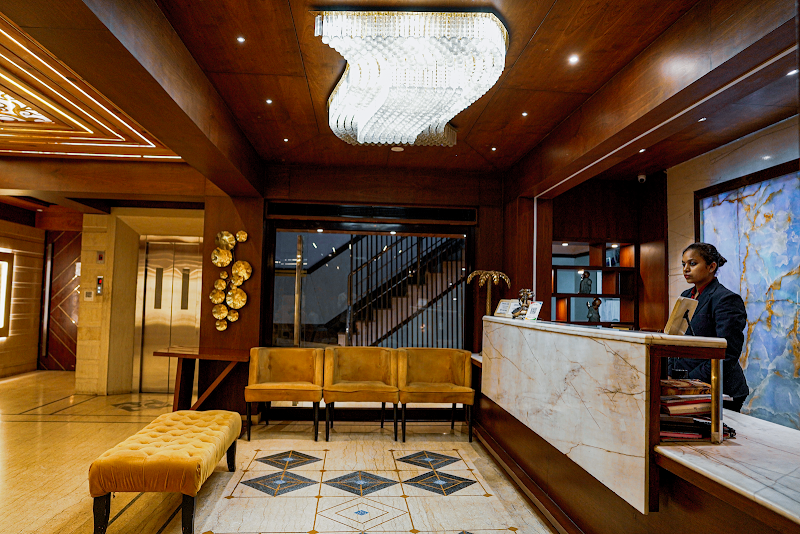 Hotel Golden - I - Hotel Golden - I hotel golden-i, behind D.M plaza bristal, Chhotapara, Janta Colony, Raipur, Chhattisgarh 492001, India