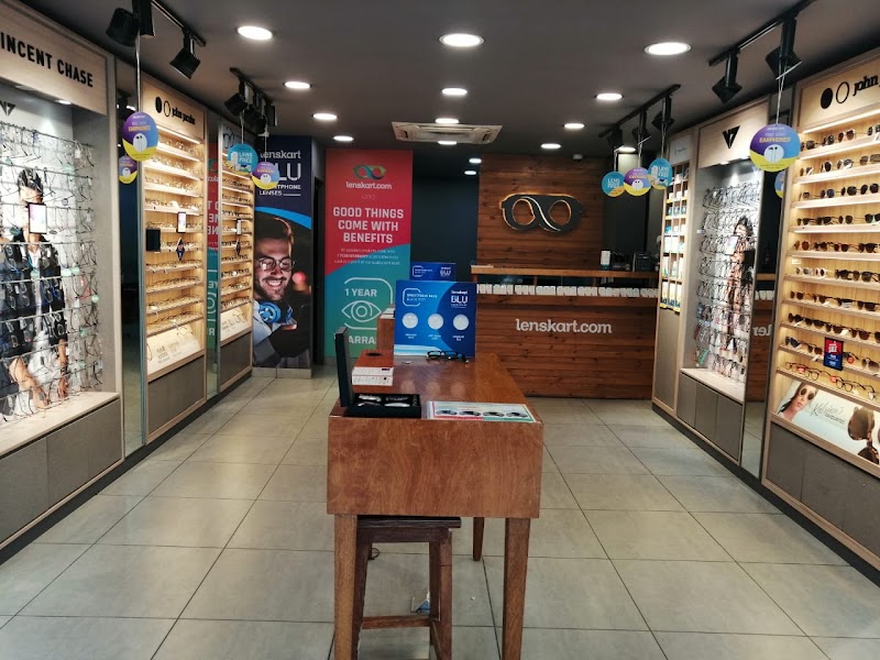 Lenskart.com at Hudson Lane, GTB Nagar (First Lens Replacement Free) - Lenskart.com at Hudson Lane, GTB Nagar (First Lens Replacement Free), Shop No 2513, Ground Floor, opposite Laxmi Dairy, Hudson Lane, GTB Nagar, New Delhi, Delhi, 110033, India