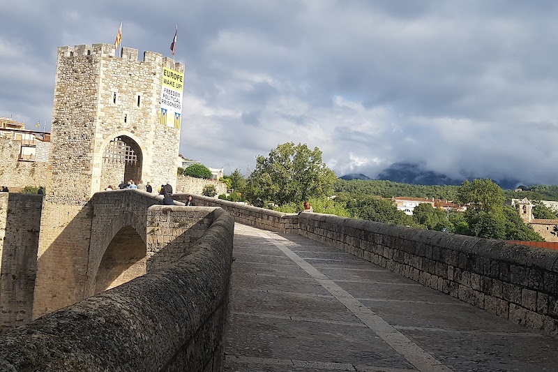 Mirador de Besalú - Mirador de Besalú Carrer de Rocafort, 41, 17850 Besalú, Girona, Spain