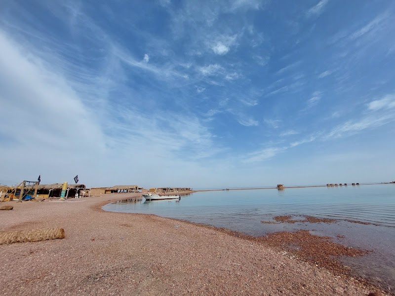 Moon Blue Lagoon - Moon Blue Lagoon, JHQH+QHH، طريق دهب - نويبع، Dahab, South Sinai Governorate 8773044, Egypt
