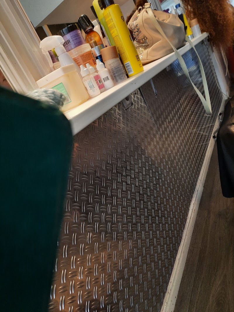 Hairdresser "Elaine" - Hairdresser "Elaine", West-Kruiskade 33-B, 3014 AK Rotterdam, Netherlands
