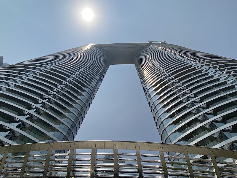 DECK TOO - DECK TOO 672C+G8 - Burj Khalifa - Dubai - United Arab Emirates