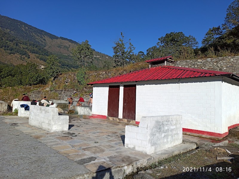 Hot Springs, Madkot - Hot Springs, Madkot, 3822+2GV, Madkot, Pithoragarh, Uttarakhand 262554, India
