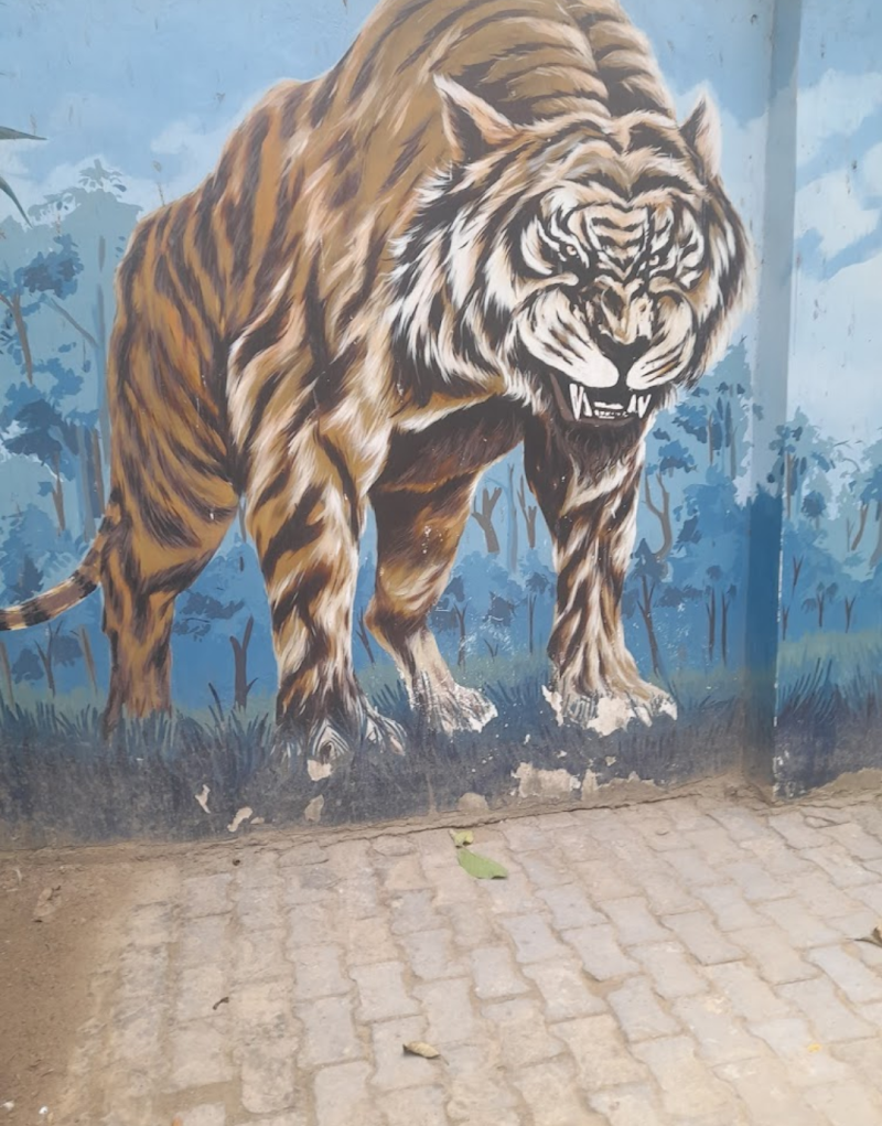 Hathi Park - Hathi Park FR5X+558 Sumitra Nandan Park (Hathi Park), Civil Lines, Prayagraj, Uttar Pradesh 211002, India