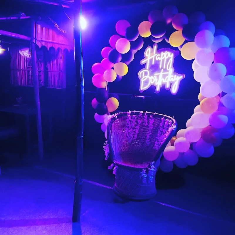The Minnow Rooftop Cafe And Restro - The Minnow Rooftop Cafe And Restro behind Allen samyak 2 Landmark City Palika market, above shop no. 65, Kunadi, Electricity Board Area, Kota, Rajasthan 324008, India