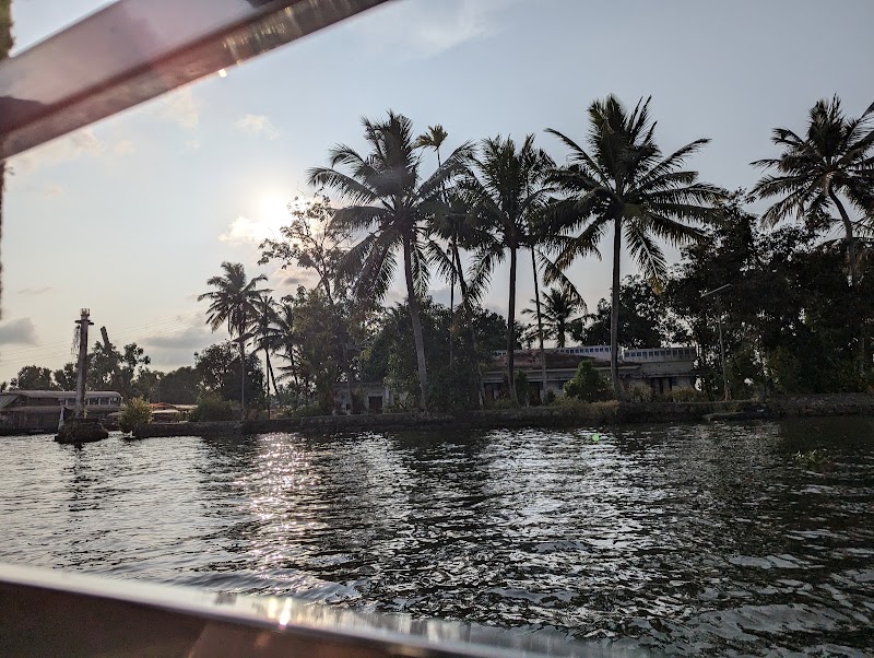 Alleppey Backwaters - Alleppey Backwaters Punnamada, Kottankulangara, Alappuzha, Aryad South, Kerala 688006, India