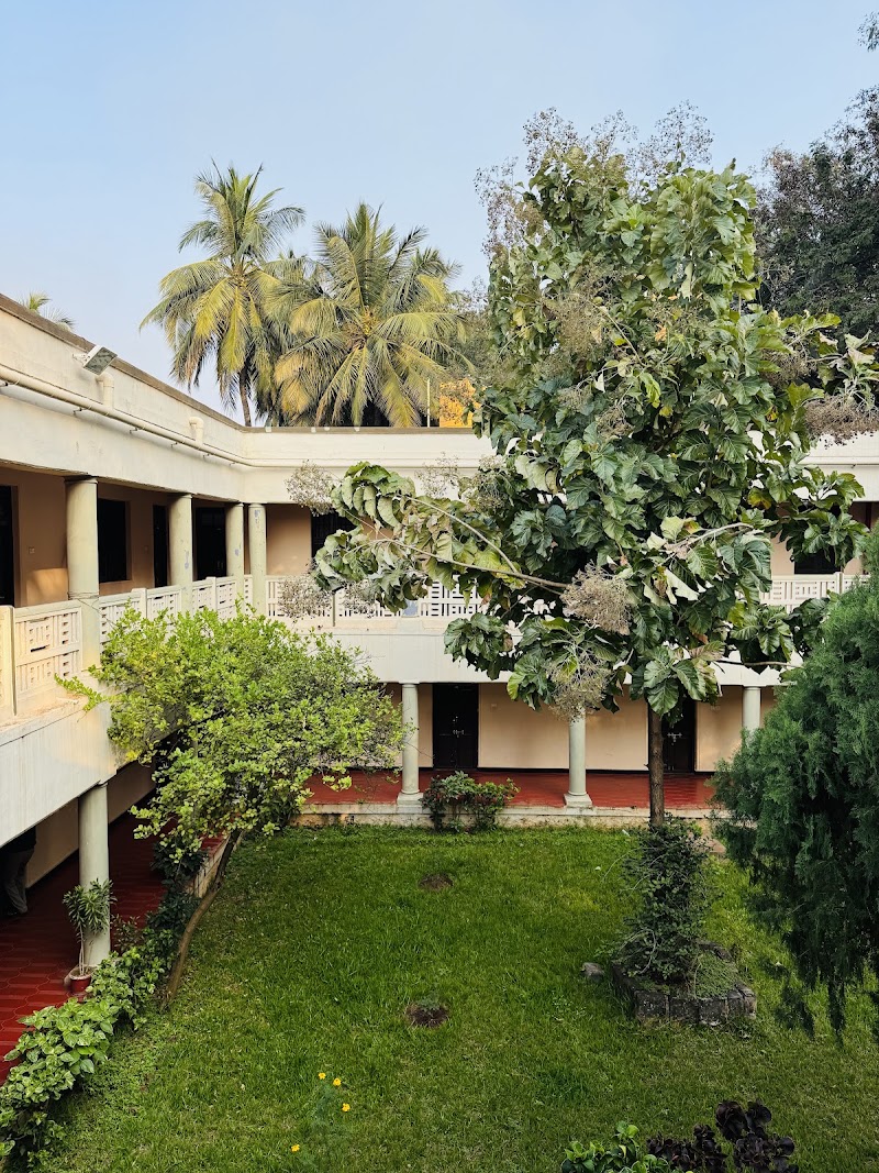 Hotel Mayura Vijayanagara, TB Dam - Hotel Mayura Vijayanagara, TB Dam, Abheraj Baldota Rd, Vijayanagar, Hosapete, Karnataka 583225, India