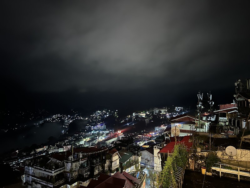 Wanderpine Homestay - Wanderpine Homestay T..N.Road, near Rocket building, Ganeshgram, Tungsung Basti, Darjeeling, West Bengal 734101, India