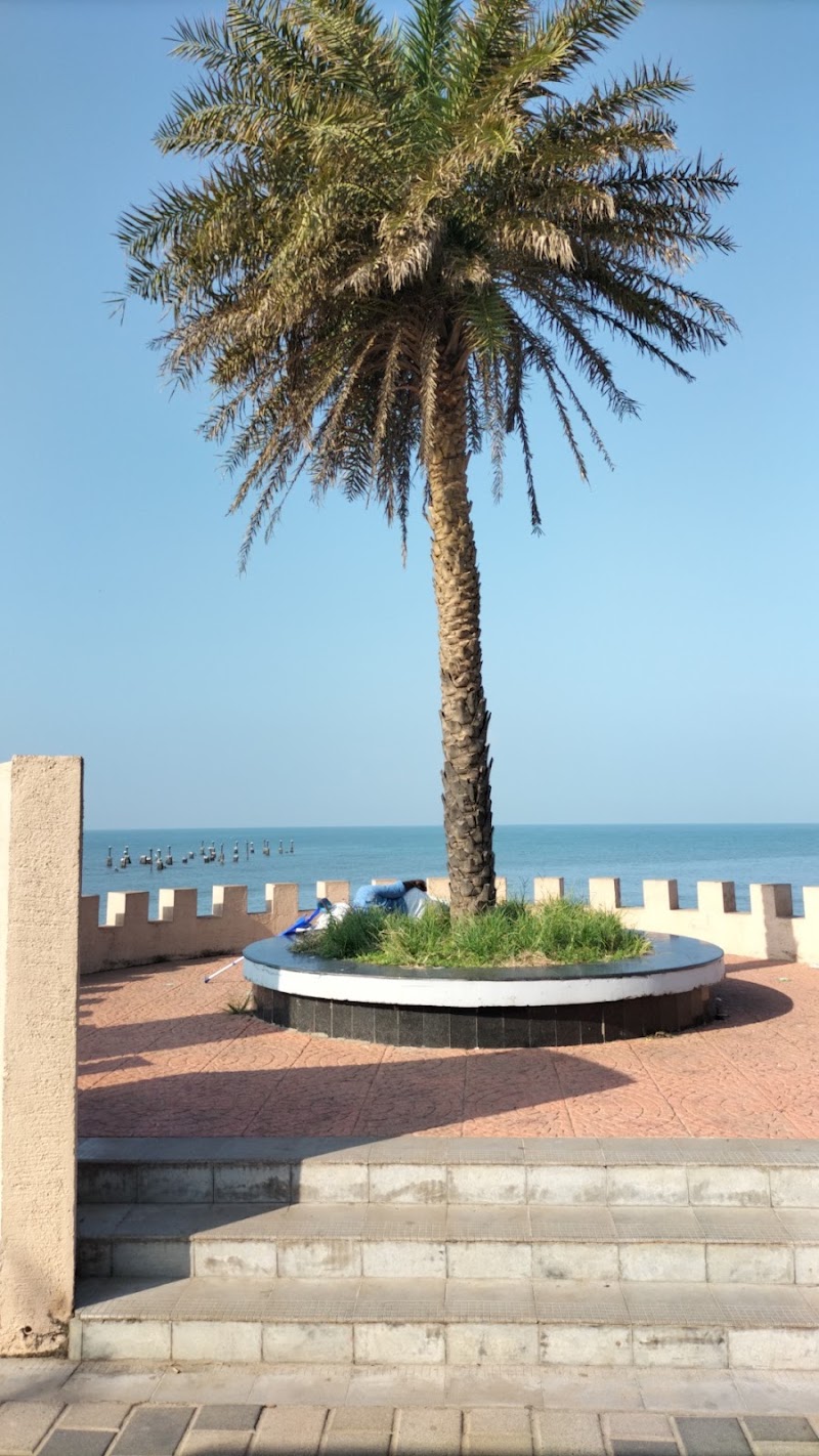 South Beach Promenade - South Beach Promenade, 6QXC+MQX, S Beach Rd, Kuttichira, Kozhikode, Kerala 673001, India