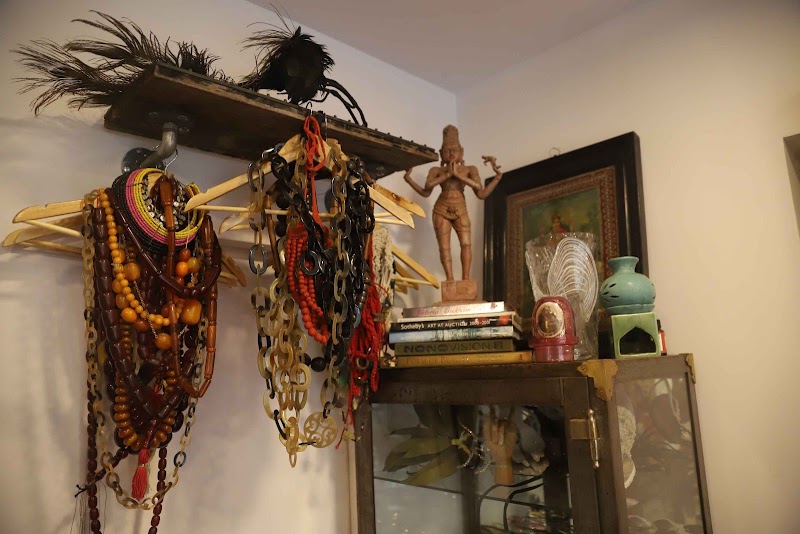 Beg Borrow Steal Studio - Beg Borrow Steal Studio 1, New Shams, 76, Turner Rd, opp. Aza, next to Axis Bank, diagonally, Bandra West, Mumbai, Maharashtra 400050, India