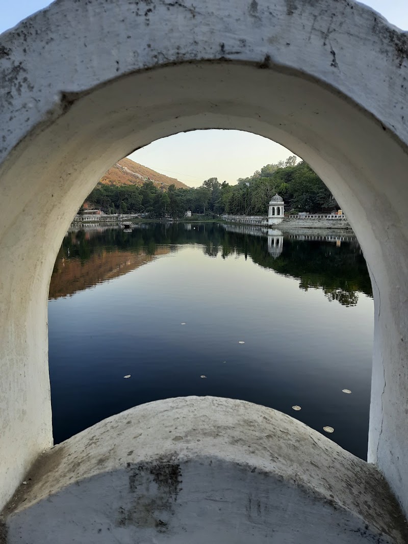 Manik Lal Verma Park - Manik Lal Verma Park HM9P+H8M, Pichola, Udaipur, Rajasthan 313001, India