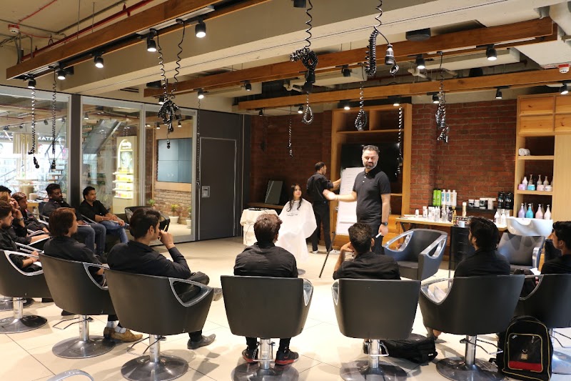 Vipul Chudasama Salon, Pali Hill Bandra - Vipul Chudasama Salon, Pali Hill Bandra, First Floor, Jasmin House, Pali Mala Rd, Pali Village, Bandra West, Mumbai, Maharashtra 400050, India