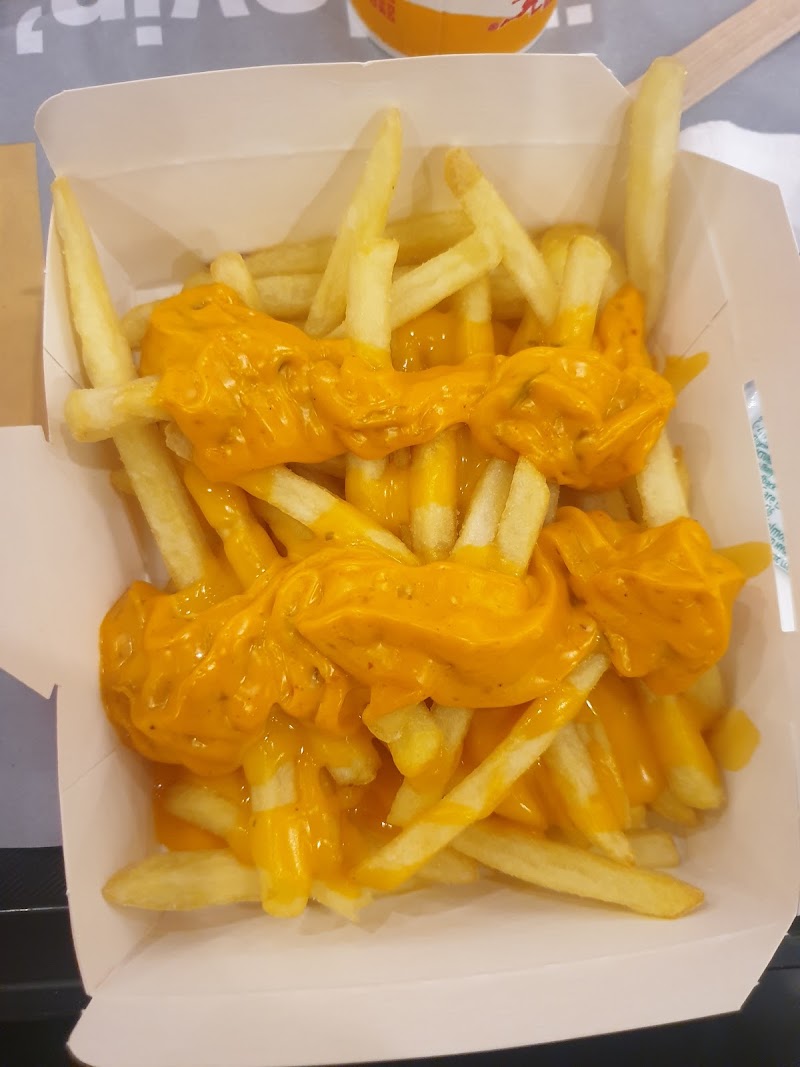 McDonald's - McDonald's SN 3005/3008, 3rd Flr, Hi Lite Mall NH 17, Thondayad, Bypass, Palazhi, Kozhikode, Pantheeramkavu, Kerala 673014, India