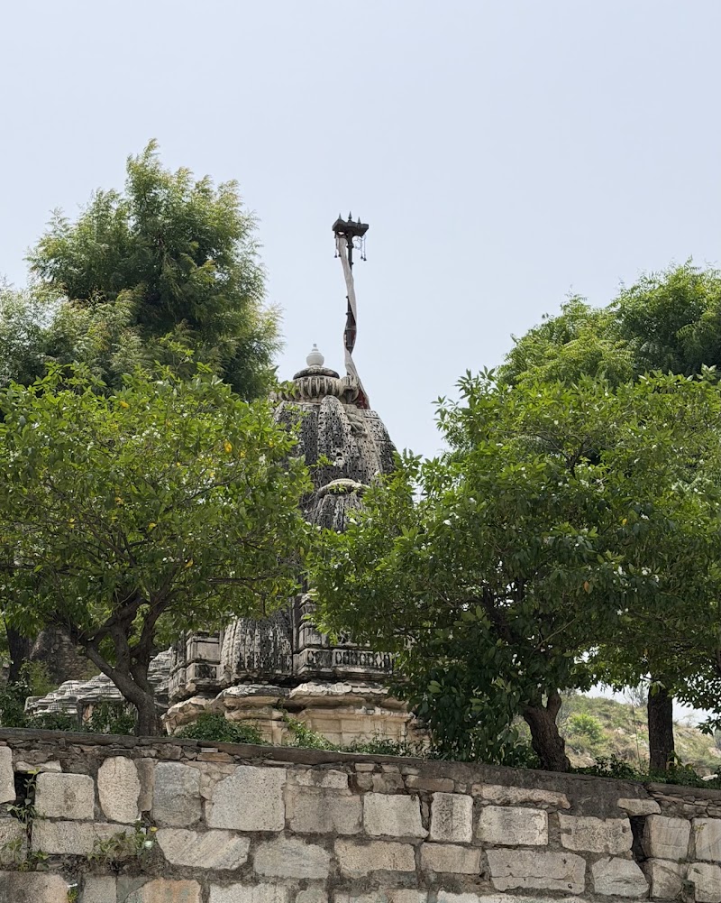 Eklingji Mahadev Mandir - Eklingji Mahadev Mandir HMJJ+3Q2, Ashoka Haveli, Udaipur, Rajasthan 313004, India