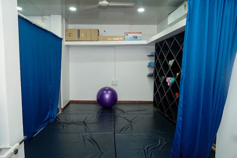The Physio Lab - The Physio Lab Street 4, Small Marine drive, next to chocolate room, Katora Talab, Civil Lines, Raipur, Chhattisgarh 492001, India